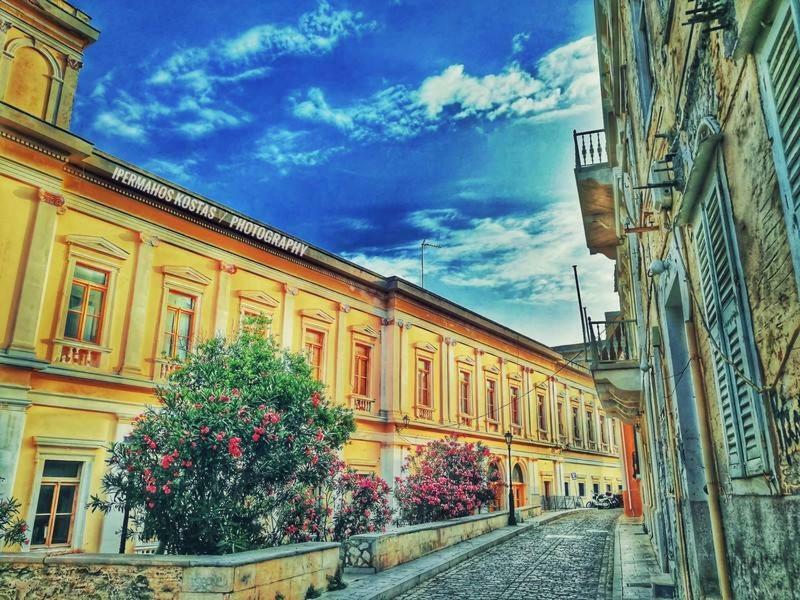 Traditional Medieval Stone House In "Ano Syros" Exteriér fotografie